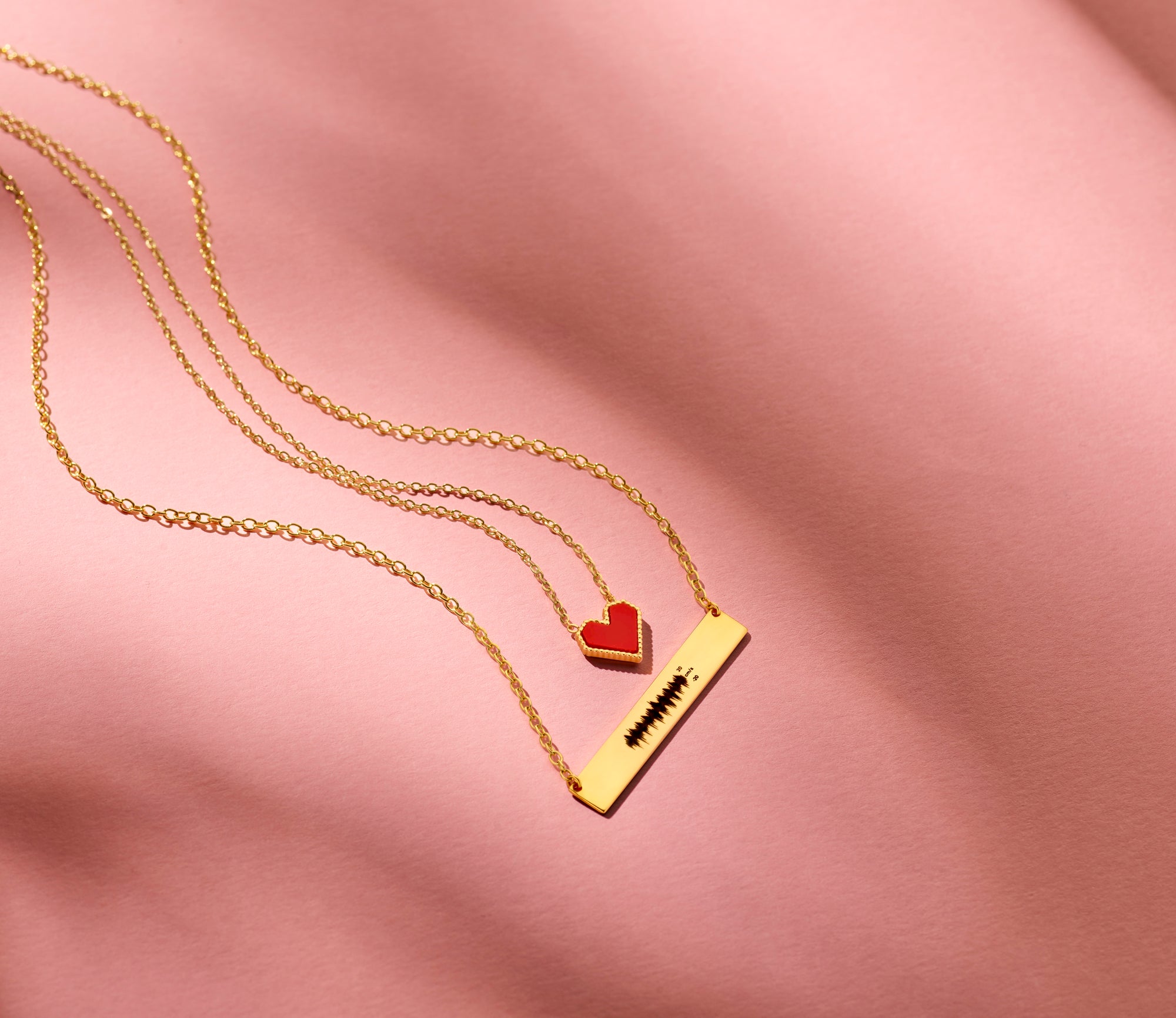 CUSTOMMADE ENAMEL HEART NECKLACE x Ruby