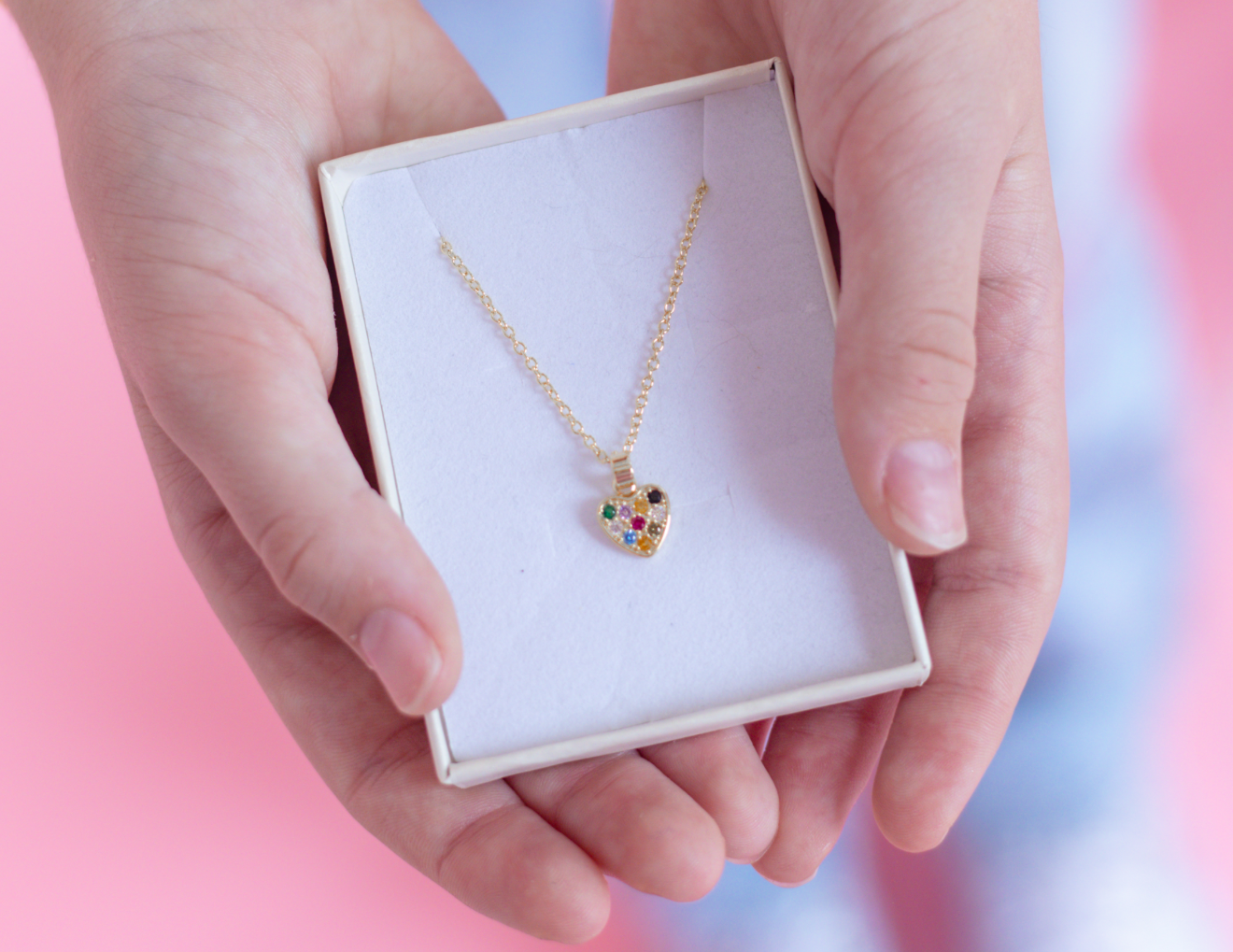 CUSTOMMADE Rainbow Heart Necklace x Roqi & Day