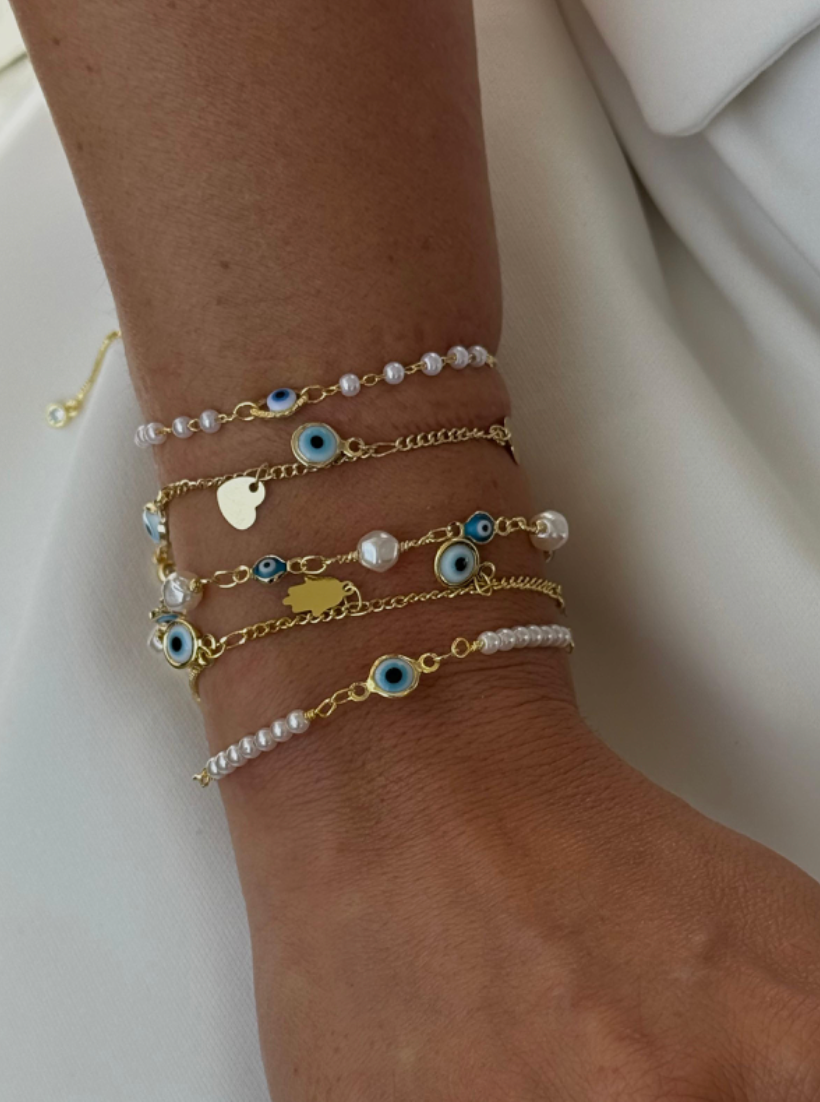 Evil Eye Deluxe Pearl Set x Sarah van Soelen